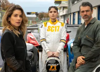 Motorvalley – 3 motivi per vedere la nuova serie Netflix con Luca Argentero e Giulia Michelini – Recensione